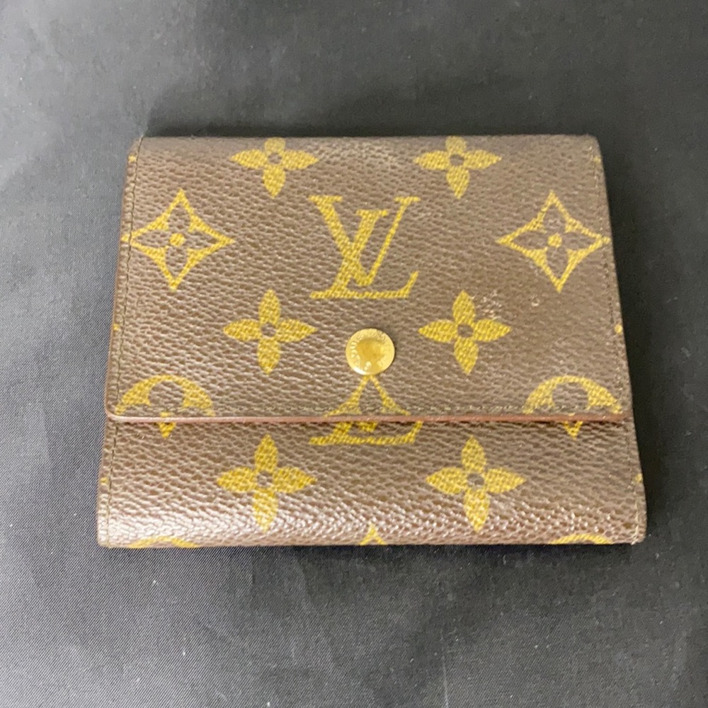 Louis Vuitton card holder